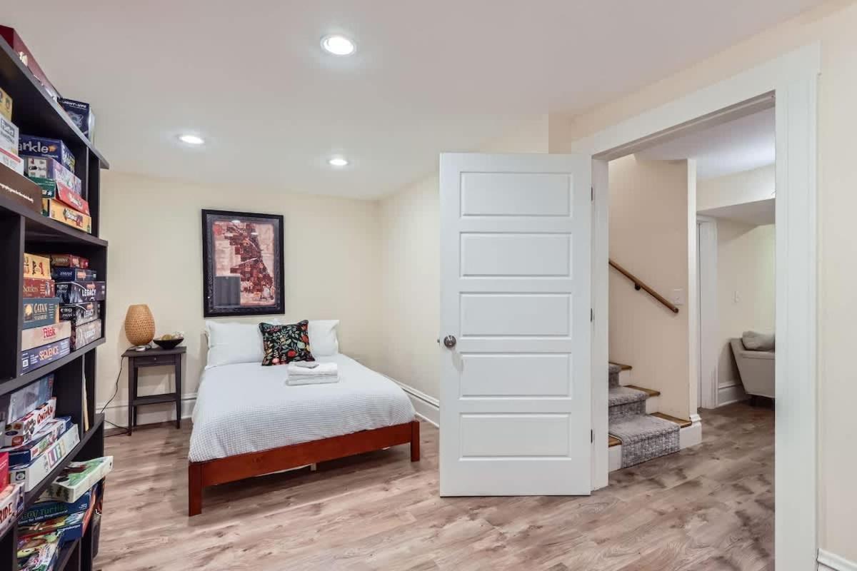 Holiday home 4br Family W Yard Monthly In Congress Park Denver